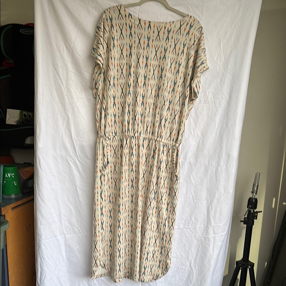 LuLaRoe Cream and Blue Patterned Midi Dress